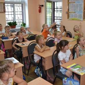 Startowała IV edycja projektu „Sobotnie Kółka Twórcze dla dzieci w Domu Polskim”